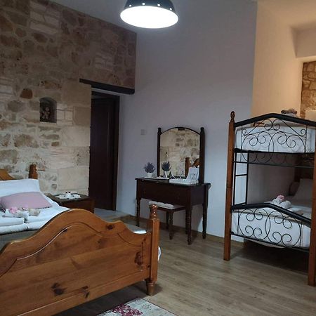 Hanna Koumi Boutique Hotel Kormakiti الغرفة الصورة